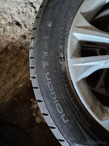 Ford Kuga 235/55 R17 - 4