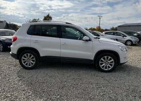 Volkswagen Tiguan 2,0 TDI BMT Trend & Fun nafta manuál - 4