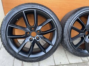 GEMINI SCHWARZ skoda Octavia RS 3 5x112  7,5x18 ET 51 - 4