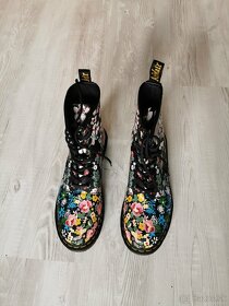 Dr Martens - 4