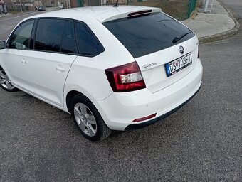 Skoda Rapid Spaceback - 4