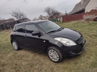 SUZUKI SWIFT 1.2 BENZÍN 4 X4 NAJ 136000 KM - 4