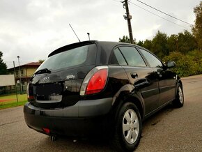 Kia  Rio sporty R.V  9/2008   1.4 16V 71kw - 4