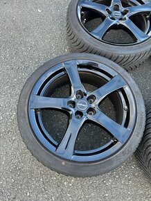 5x114,3 225/40 r18 - 4