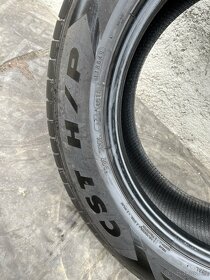 235/60R18 letná - 4