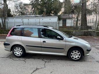 Peugeot 206 sw - 4