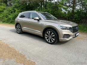 Volkswagen Touareg 3.0 V6 TDI 286k Elegance 4Motion - 4