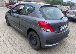 Peugeot 207 1.4i 70KW,COMFORT, 54.000km,CZ benzín manuál - 4