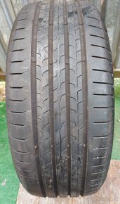 Málo jazdené Continental EcoContact 6Q - 215/50 r18 - 4