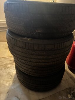 Michelin 225/55 R18 - 4