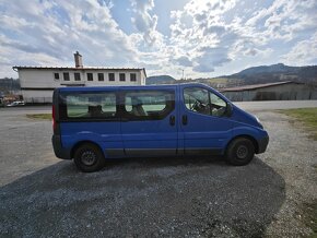 predám OPEL VIVARO 2,0 84kw, automat len 130tisic - 4