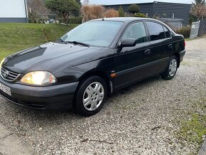 Toyota avensis 1.6 vvti benzín rv.2001 - 4