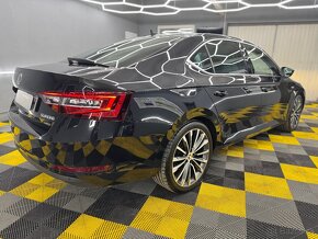 Škoda Superb 2.0TDi 140kWDSG4x4Laurin&KlementAdaptivnyCanton - 4