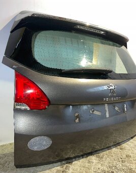 Peugeot 2008 I 5. piate kufrové dvere kufor - 4