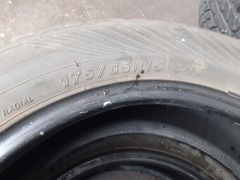 Predám zimné pneumatiky 175/65 R15 - 4