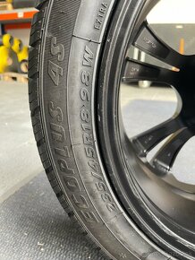 Zimné pneumatiky 235/45 R18 - 4