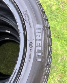 215/55 r17 zimné PIRELLI 98V; XL - 4