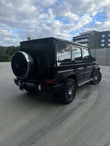 MERCEDES BENZ G500 - 4