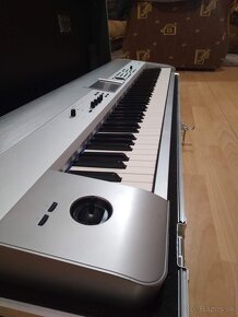 Korg Krome 88 Platinum edition - 4