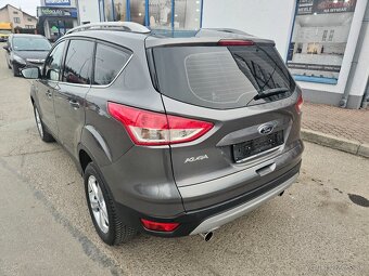 Ford Kuga 1.6i 150PS Titanium - 4