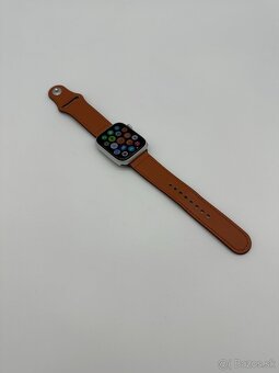 Apple Watch Series 8 45mm Silver (Batéria 87%) + DARČEK - 4