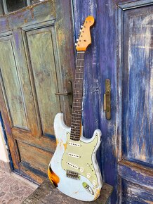 Fender Stratocaster Custom Shop 61 - 4