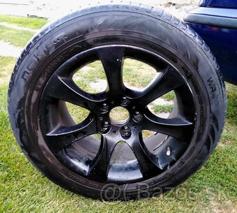 235/55 R17 5x120 - 4