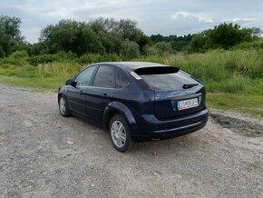 Ford Focus  1.4 59kw - 4