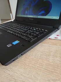 Lenovo B50-70 Intel 2x1.7Ghz,8GBDDR3,1000GBHDD,webka,wifi,BT - 4