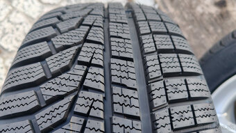 Zimné pneu 215/45 R16 --- HANKOOK - 4