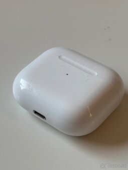 Apple Airpods 3. generácie - 4