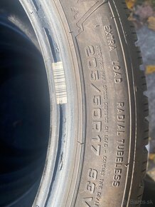 205/50 r17 93V dunlop - 4