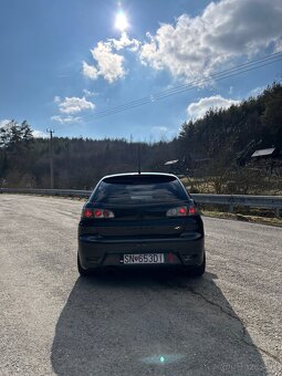 Seat Ibiza 1.8 20V Cupra - 4