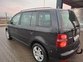 ✅Predám Volkswagen Touran 1.9TDI Facelift - 4