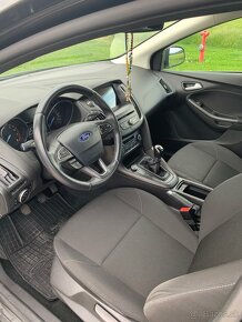 Ford Focus 1.0 EcoBoost - 4