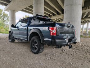 Ford f150 - 4