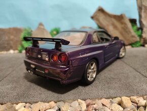 Prodám model 1:18 Nissan Skyline R34 GTR - 4