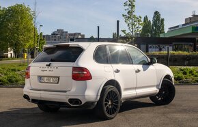 Predám Porsche Cayenne GTS - 4