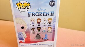 Funko POP Disney Frozen 581 Elsa - 4