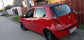 Fiat Punto - 4