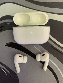 Apple Air Pods 2 Pro - 4