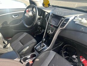 Hyundai I30 1.6 crdi - 4