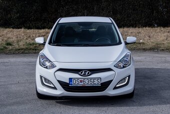 Hyundai i30 1.6 CRDi DOHC 16V Comfort - 4