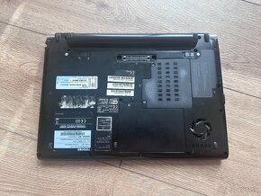 Toshiba Portege R700 - 4