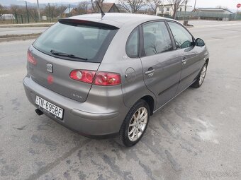 Seat Ibiza 1.4i 16V Signo - 4