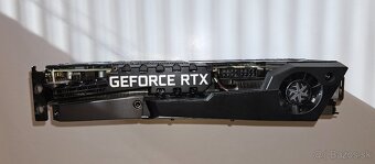 Predám poškodenú grafickú kartu Inno3D GeForce RTX 3080 Ti i - 4