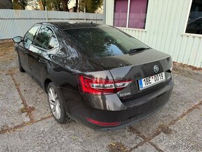 ŠKODA SUPERB 2,0 TDI,140KW,ROK 2016,NAJ 190TKM,MANUAL,DOHODA - 4