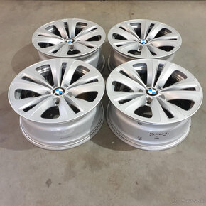 Originál BMW disky 5x120 R18 ET30 - 4