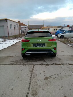 Nová Kia Xceed 1,5 T-GDi GOLD - 4