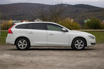 Volvo V60 D2 2.0L 120k Base Geartronic - 4